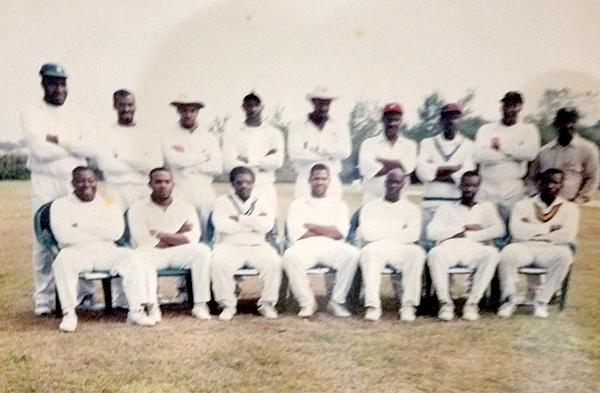 5-Gordon-cricket-team