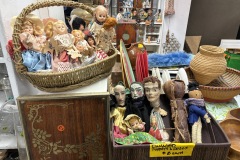 DOLLS